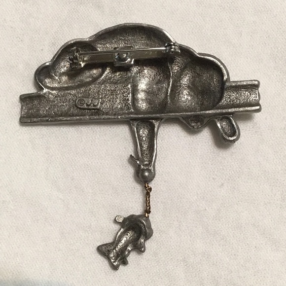 Vintage Cat and Mouse Brooch by JJ Jonette - Picture 3 of 3